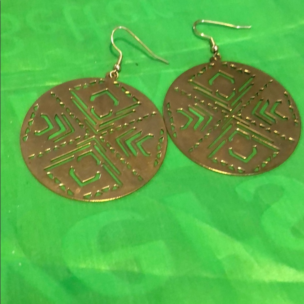 Used earrings